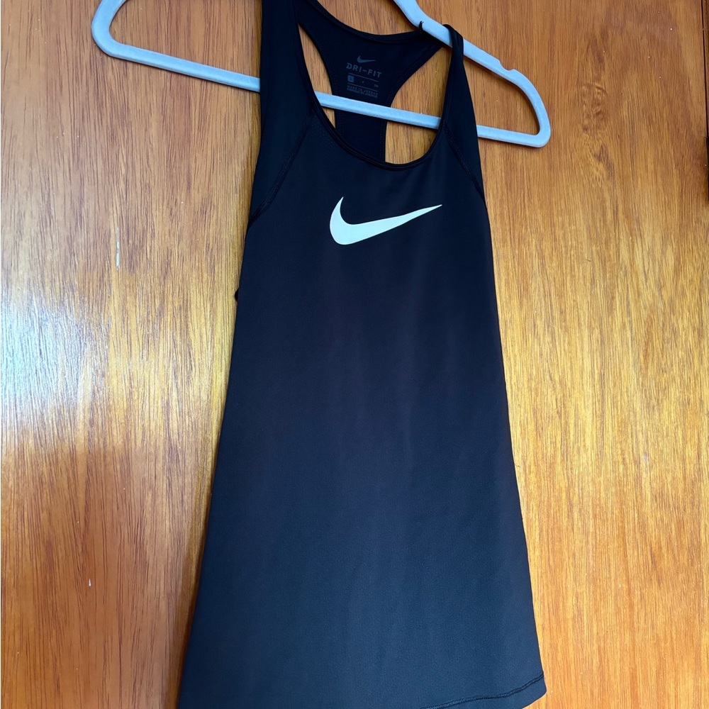 Nike Women's Black and White Tank Top